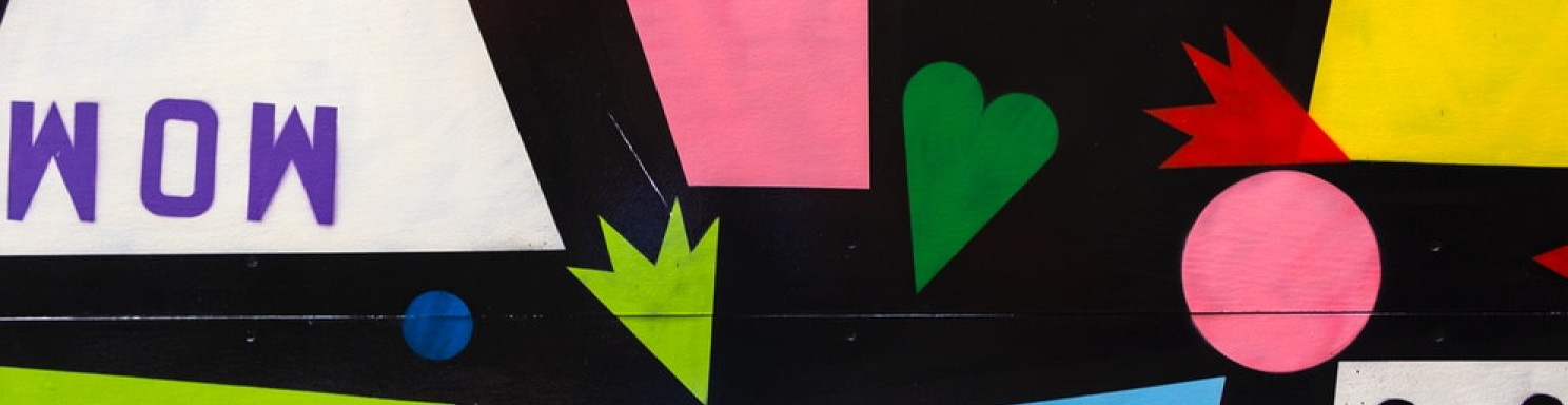 Voice-driven assistants. Siri and OK Google. Top Fintech Trends to Follow in 2022 and Live By. NerdySoft software development company blog.